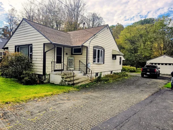 $159,900 | 1116 Main Street, Vestal, NY 13850