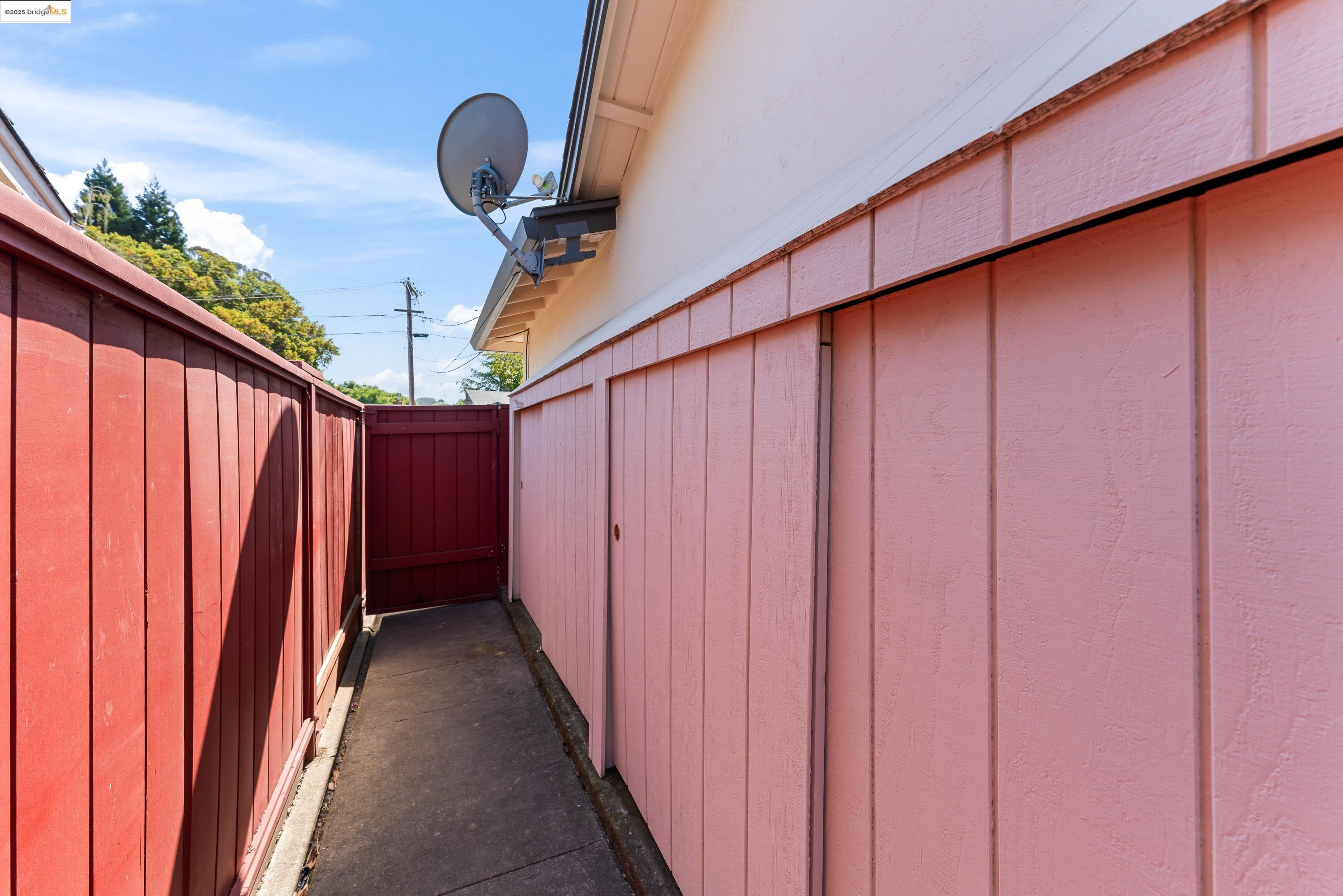 2305 Marlin Court Pinole, CA 94564 - Photo 31 of 31 a view of a hallway with wooden floor