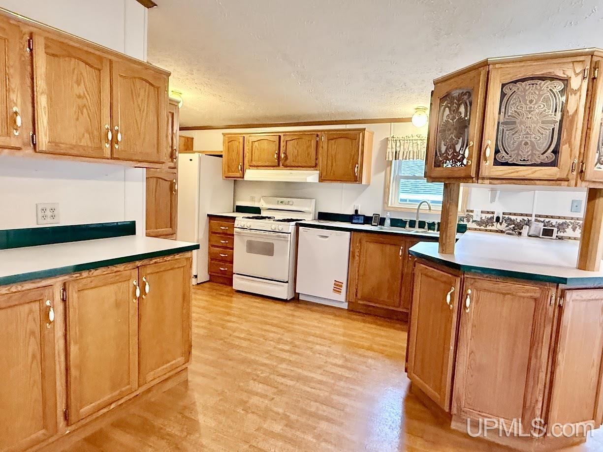 3873 14.5 Road Escanaba, MI 49829 - Photo 15 of 41