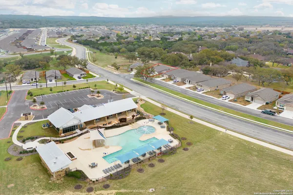 $1,895 | 9250 Landa Falls, San Antonio, TX 78254