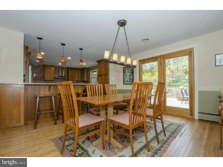 631 Upper Weadley Road Wayne, PA 19087 - Photo 6 of 20 Dining Room