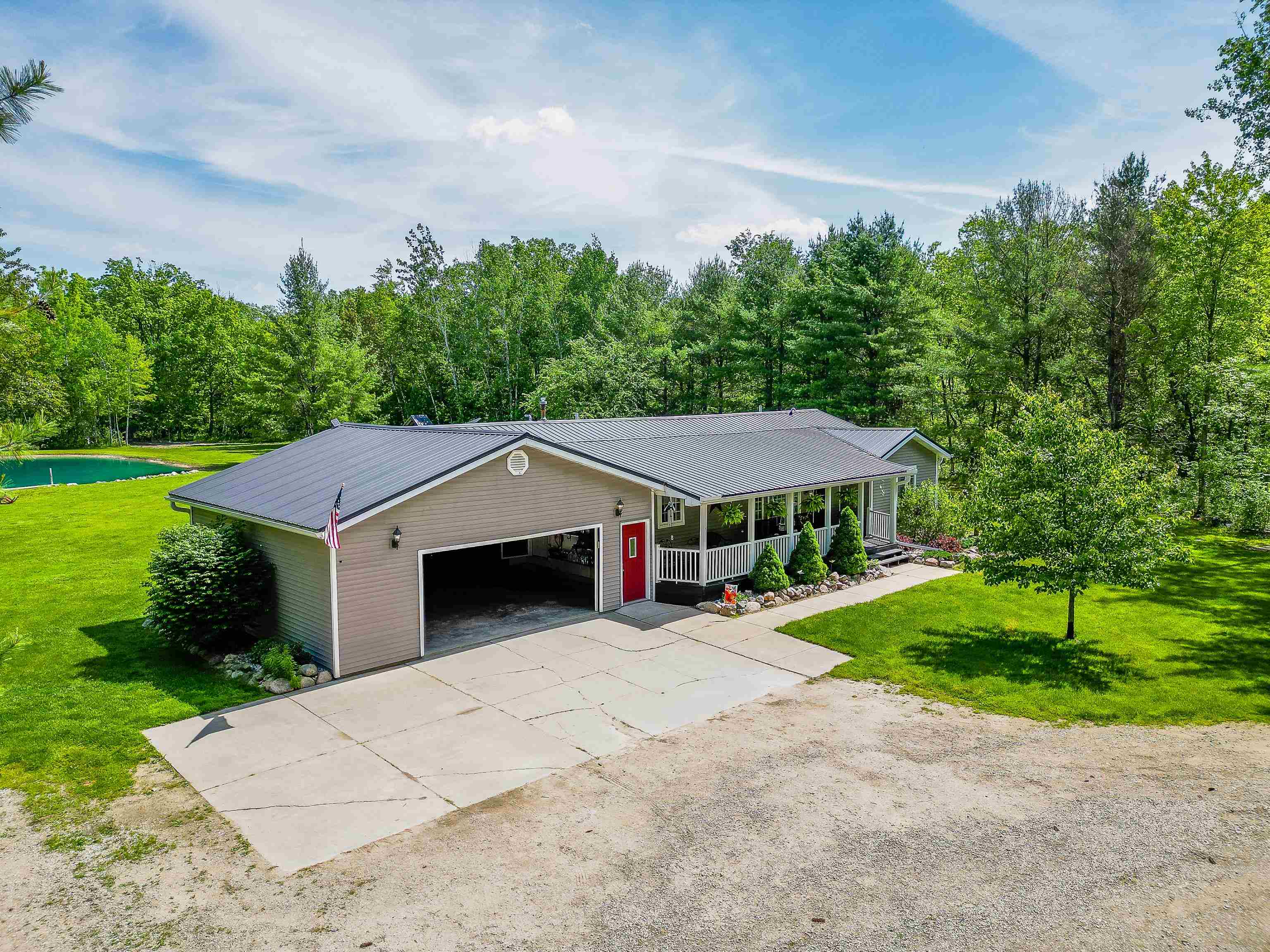 3952 Haigh Road Beaverton, MI 48612 - Photo 3 of 92