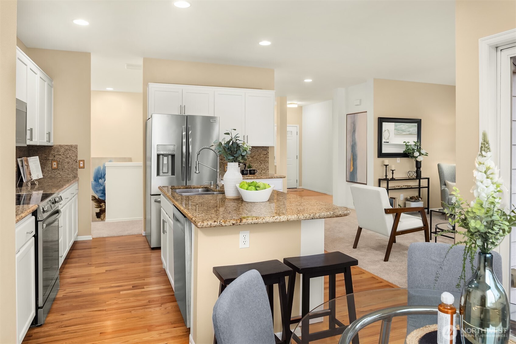 2402 Northeast 19th Street Renton, WA 98056 - Photo 16 of 40