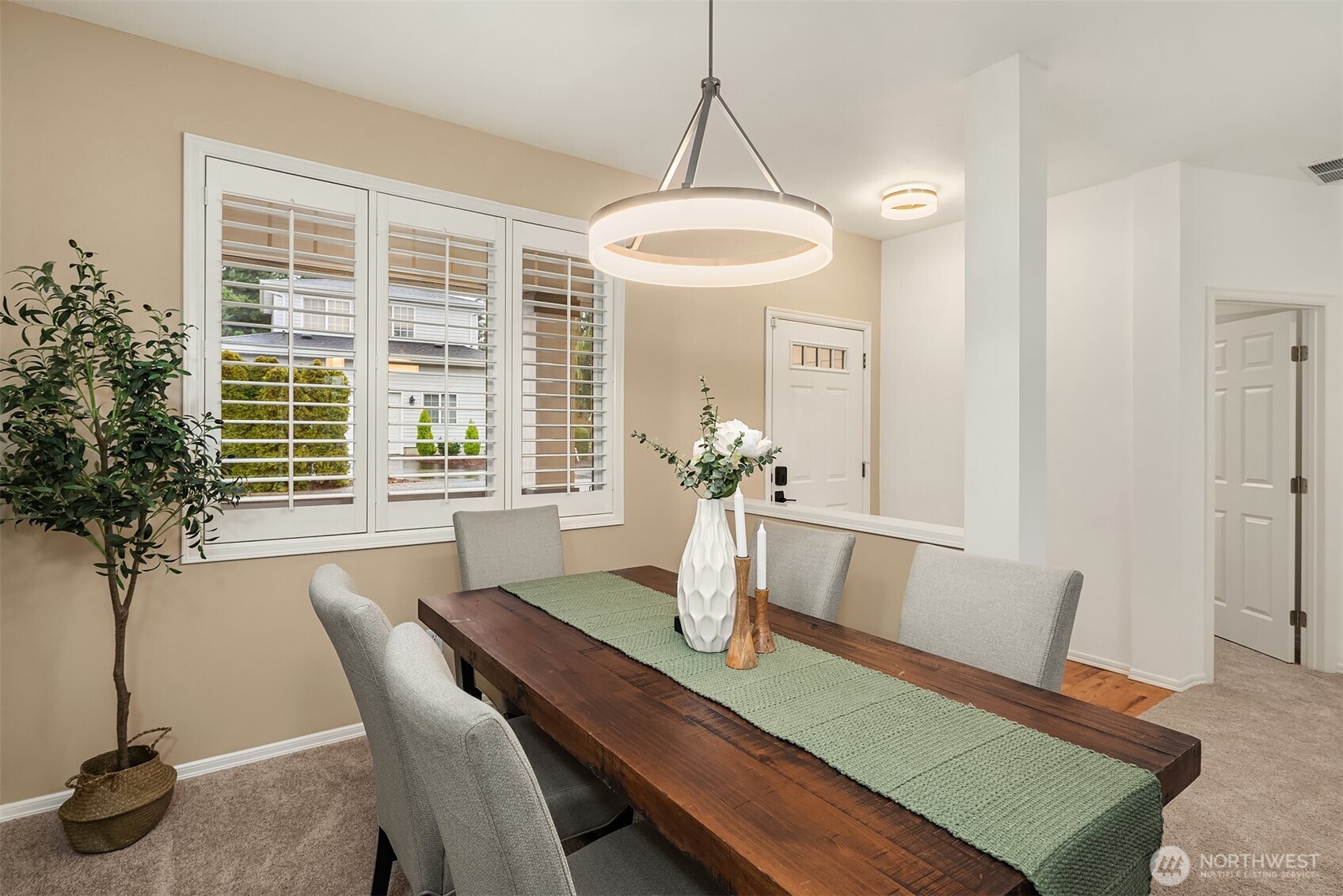 2402 Northeast 19th Street Renton, WA 98056 - Photo 19 of 40