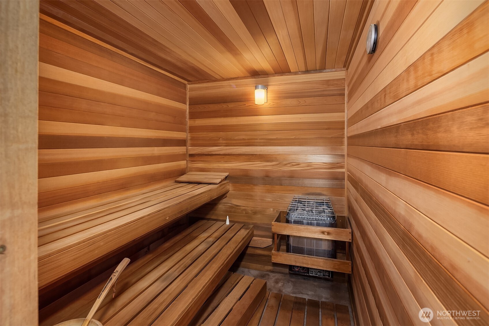 2402 Northeast 19th Street Renton, WA 98056 - Photo 36 of 40