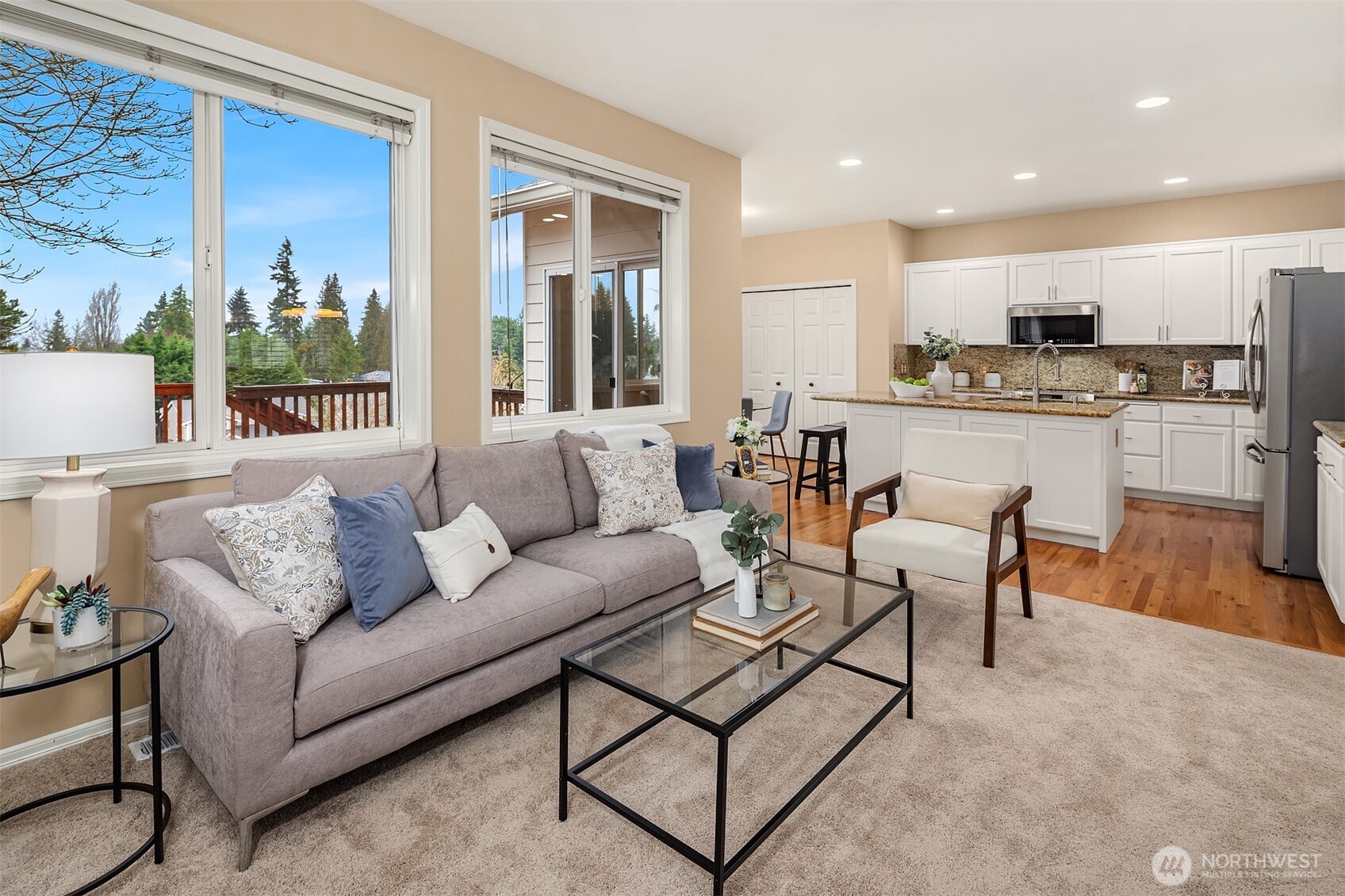 2402 Northeast 19th Street Renton, WA 98056 - Photo 8 of 40