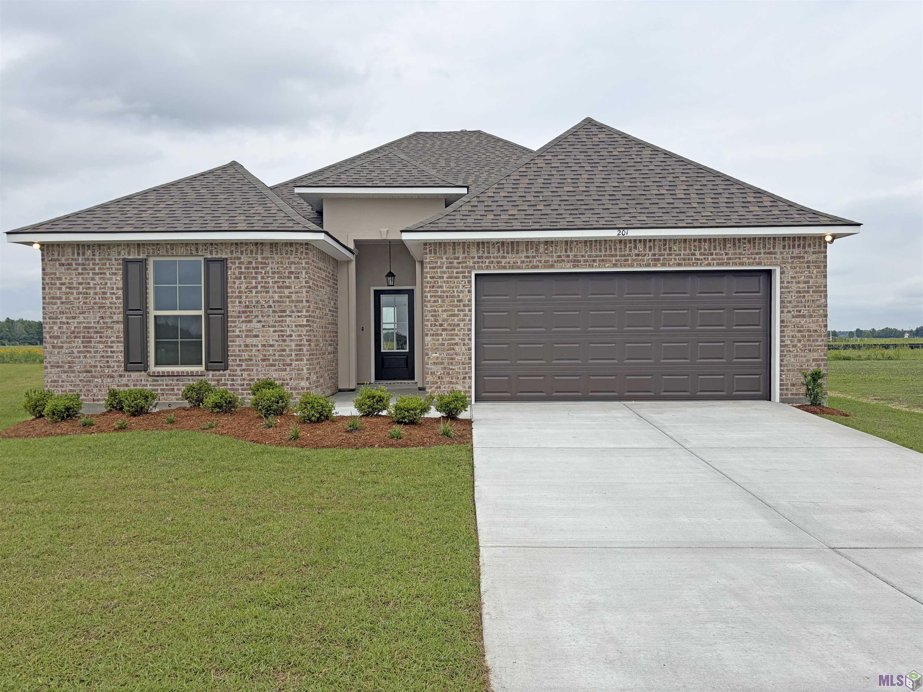 201 Spring Grove Loop Thibodaux, LA 70301 - Photo 1 of 21 Gallery Image 1