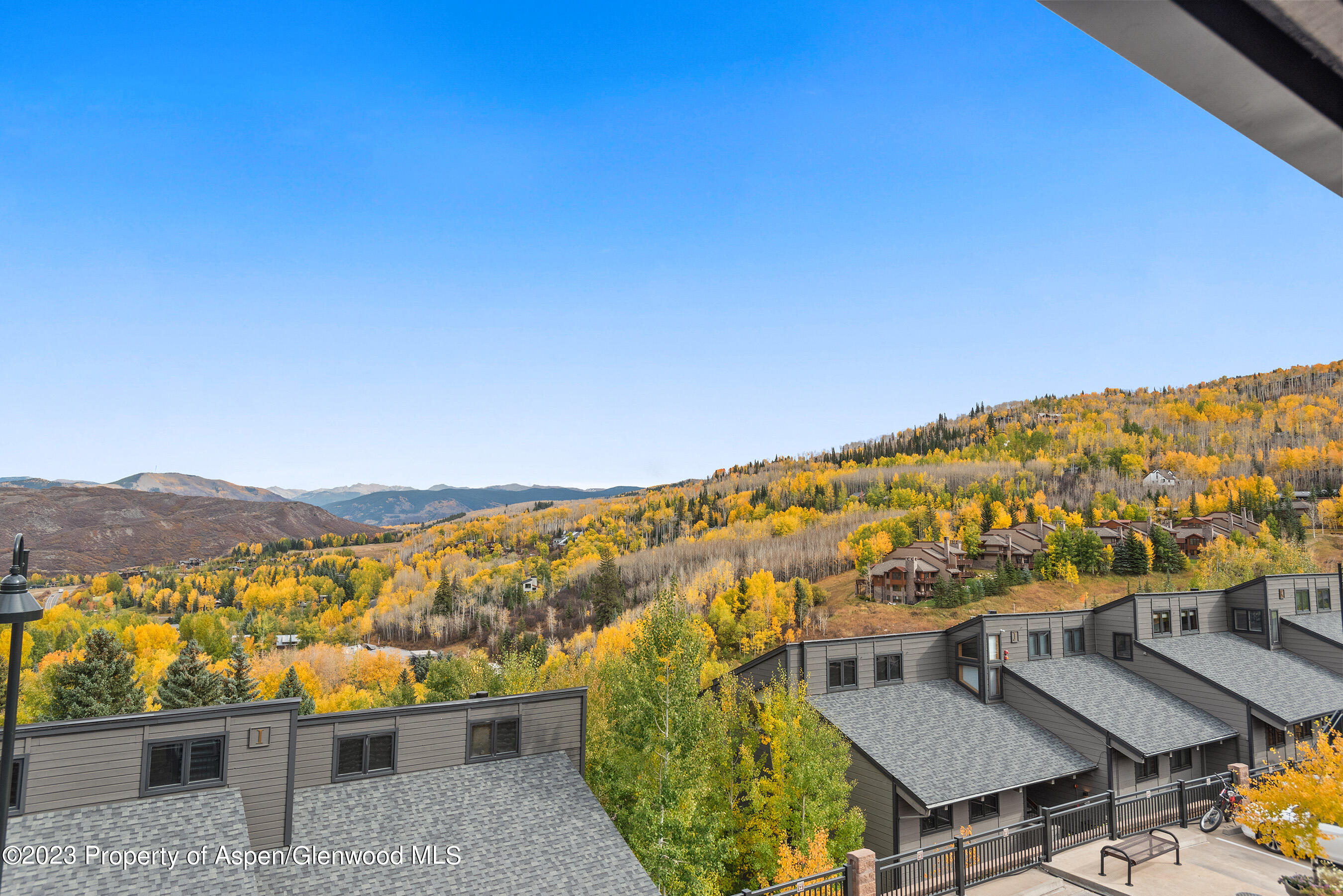 55 Upper Woodbridge Road, Unit G3 Snowmass Village, CO 81615 - Photo 33 of 44 a view of a balcony with an outdoor space