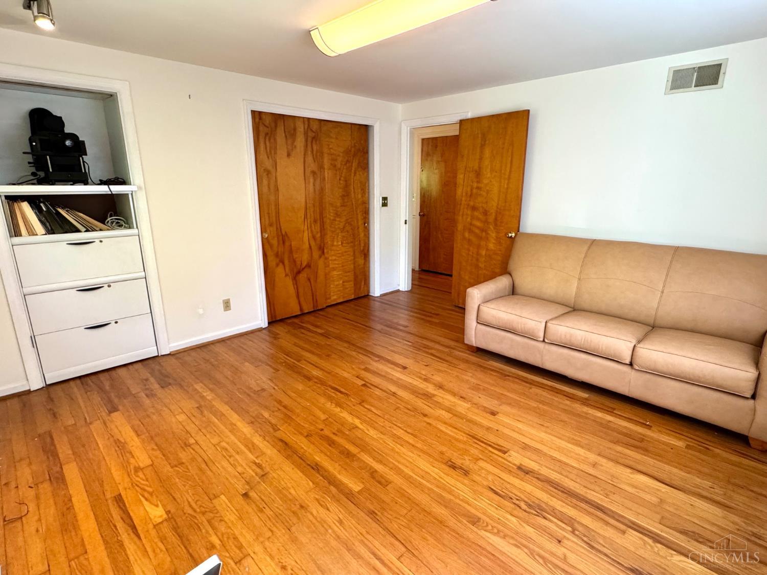 7034 Bridges Road Cincinnati, OH 45230 - Photo 29 of 41