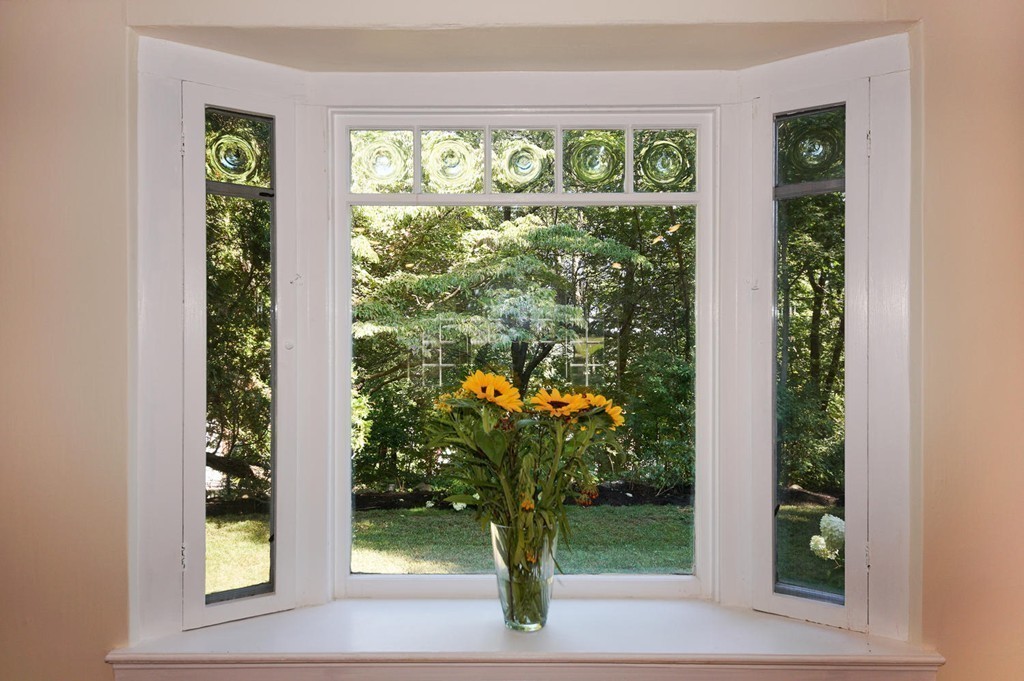 55 Falmouth Road Arlington, MA 02474 - Photo 4 of 30