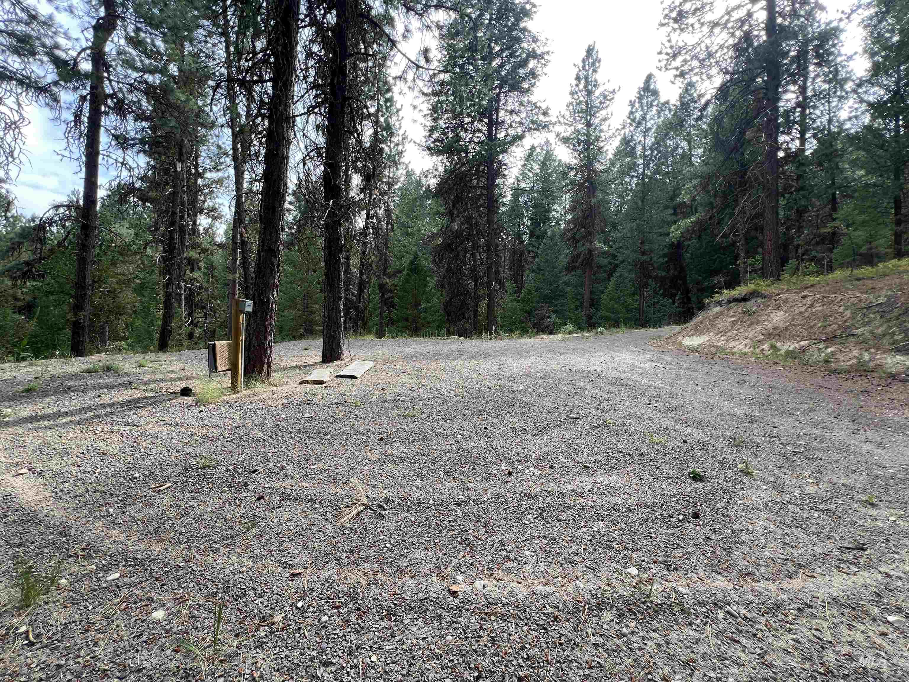 24 Ranch Circle Cascade, ID 83611 - Photo 2 of 28