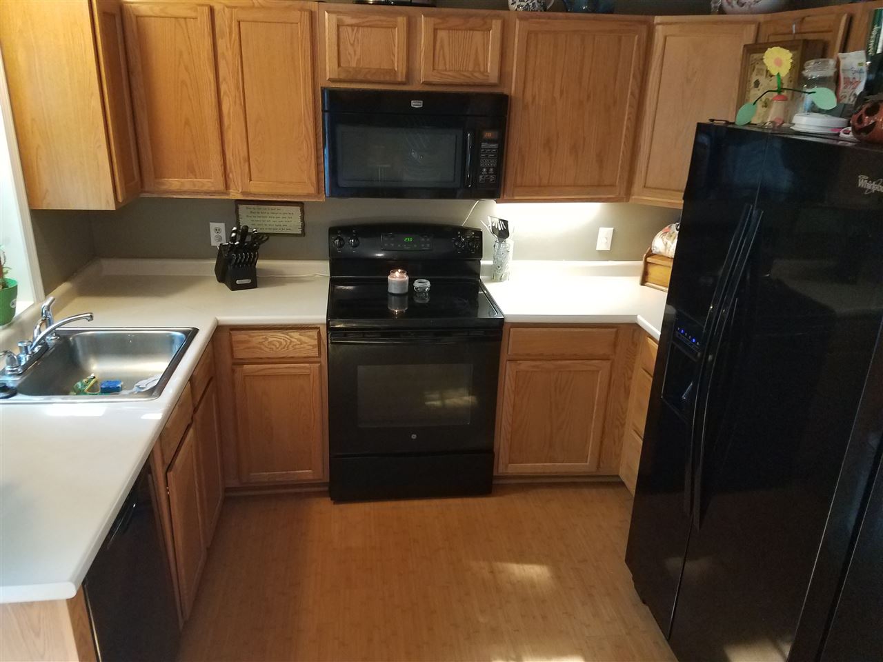 98 Woodland, Unit 98 Rochester, NH 03868 - Photo 8 of 13