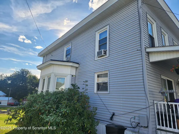 $127,500 | 763 Jackson Avenue, Susquehanna, PA 18847