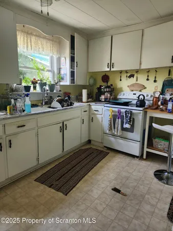 $127,500 | 763 Jackson Avenue, Susquehanna, PA 18847
