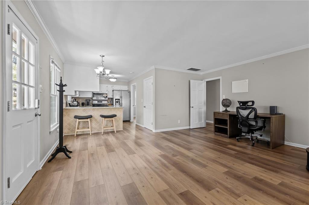 1611 Maple Ridge Court Greensboro, NC 27455 - Photo 13 of 47