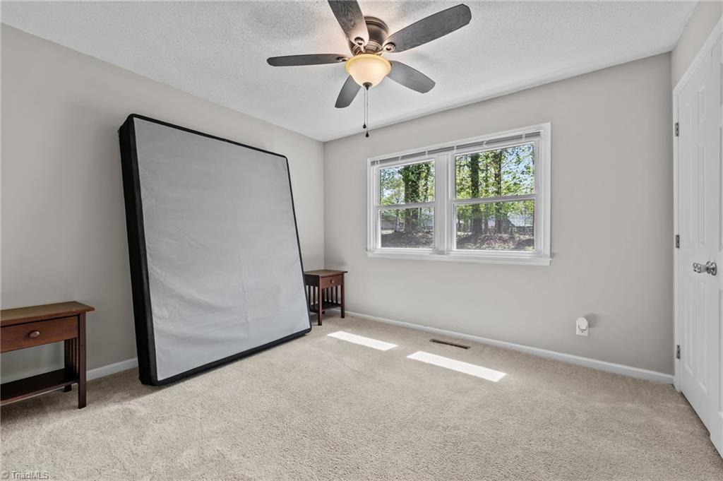 1611 Maple Ridge Court Greensboro, NC 27455 - Photo 21 of 47