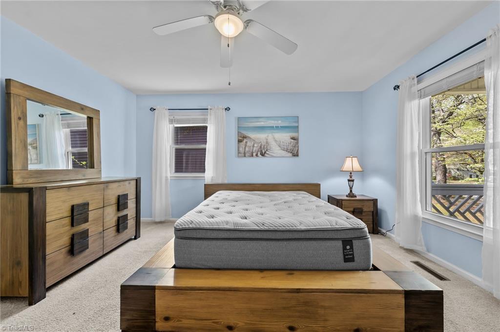 1611 Maple Ridge Court Greensboro, NC 27455 - Photo 27 of 47