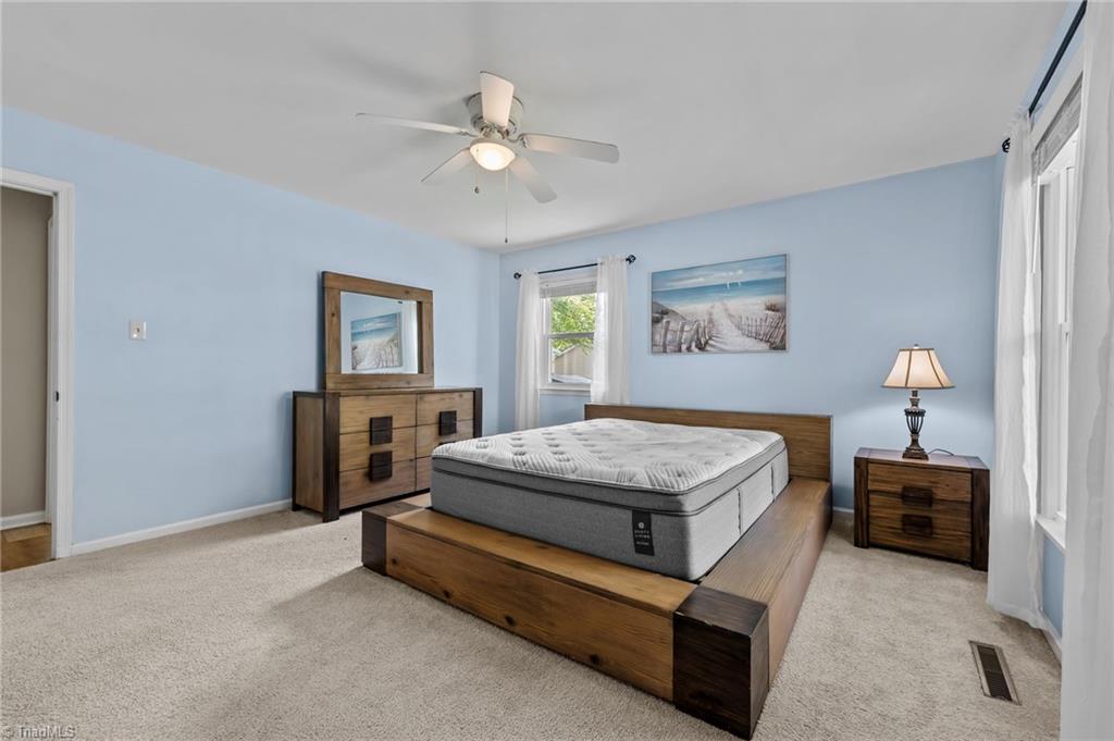 1611 Maple Ridge Court Greensboro, NC 27455 - Photo 28 of 47