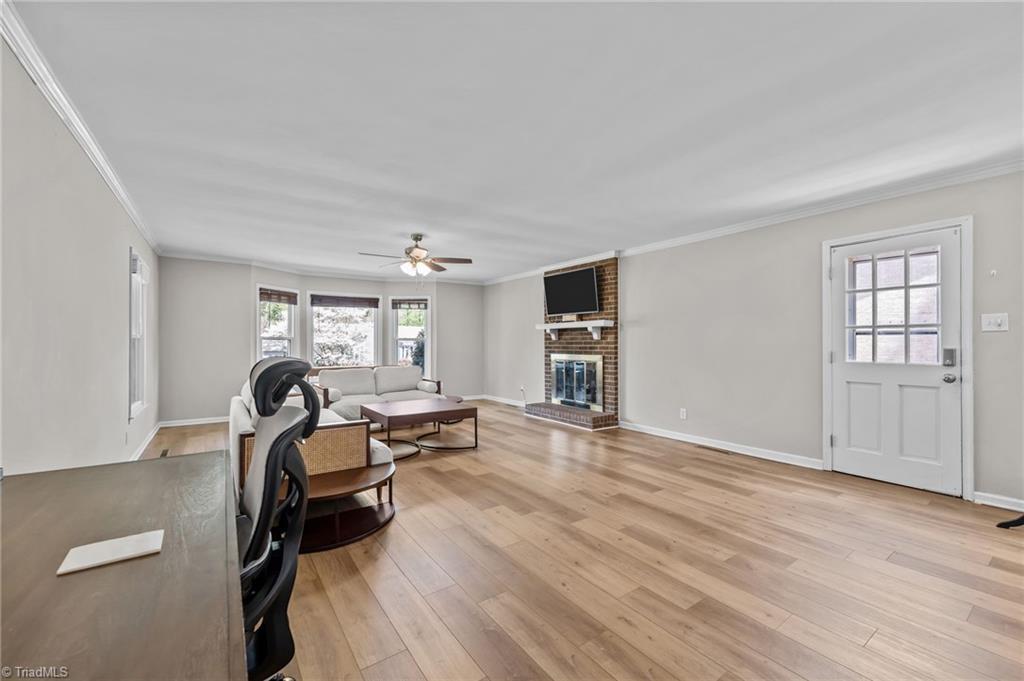 1611 Maple Ridge Court Greensboro, NC 27455 - Photo 7 of 47