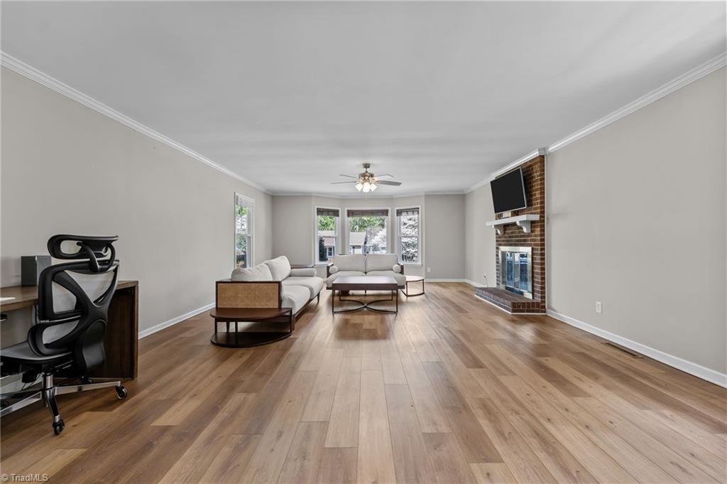 1611 Maple Ridge Court Greensboro, NC 27455 - Photo 8 of 47