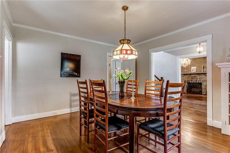504 Walnut Road Pittsburgh, PA 15202 - Photo 8 of 25 Gallery Image 8