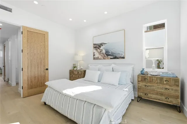 $2,559,000 | 617 North Irena Avenue, Unit B, Redondo Beach, CA 90277