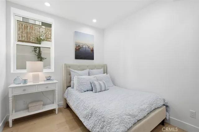 $2,559,000 | 617 North Irena Avenue, Unit B, Redondo Beach, CA 90277