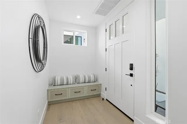 $2,559,000 | 617 North Irena Avenue, Unit B, Redondo Beach, CA 90277