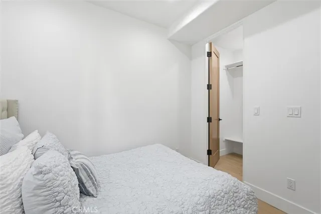 $2,559,000 | 617 North Irena Avenue, Unit B, Redondo Beach, CA 90277