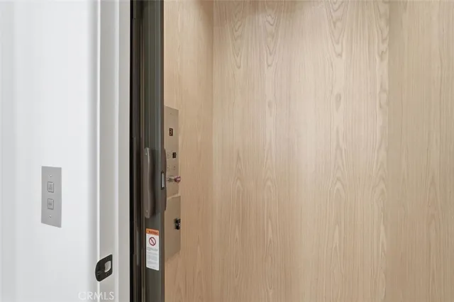 $2,559,000 | 617 North Irena Avenue, Unit B, Redondo Beach, CA 90277