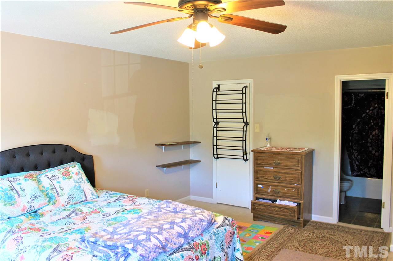 41 Stonewall Way Durham, NC 27704 - Photo 12 of 26