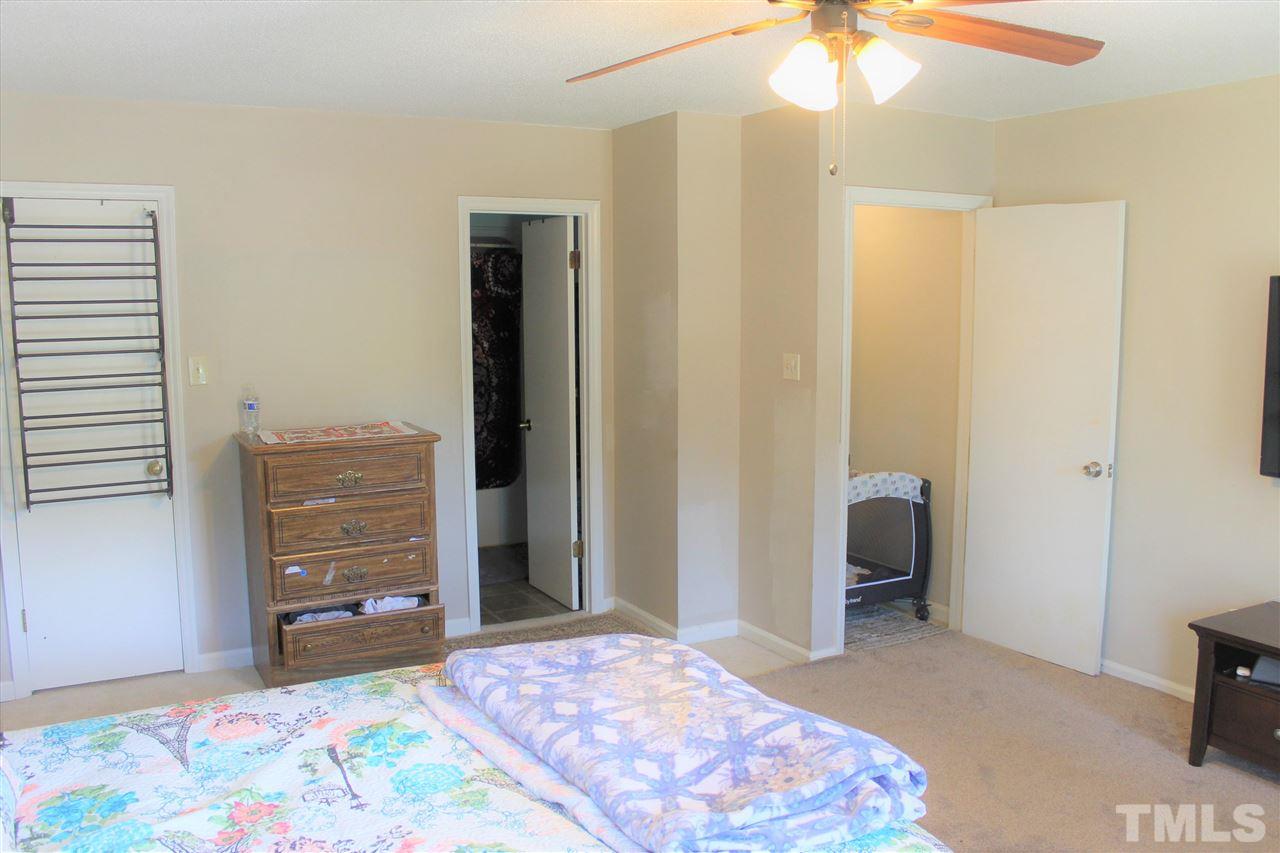 41 Stonewall Way Durham, NC 27704 - Photo 13 of 26