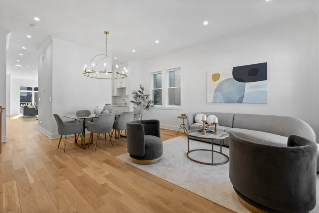 $1,775,000 | 2433 West Cuyler Avenue, Chicago, IL 60618