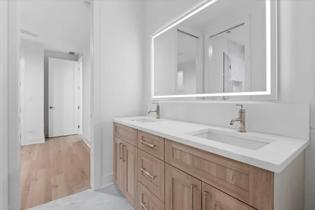 $1,775,000 | 2433 West Cuyler Avenue, Chicago, IL 60618