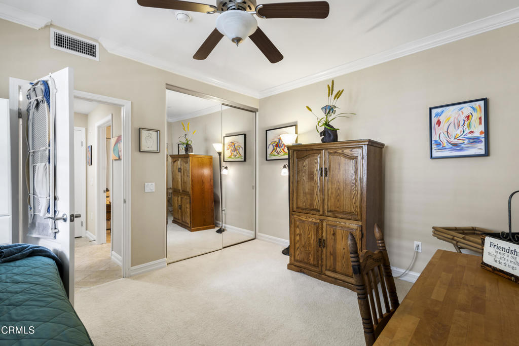 1547 Windshore Way Oxnard, CA 93035 - Photo 25 of 33 a view of a livingroom with a furniture and ceiling fan