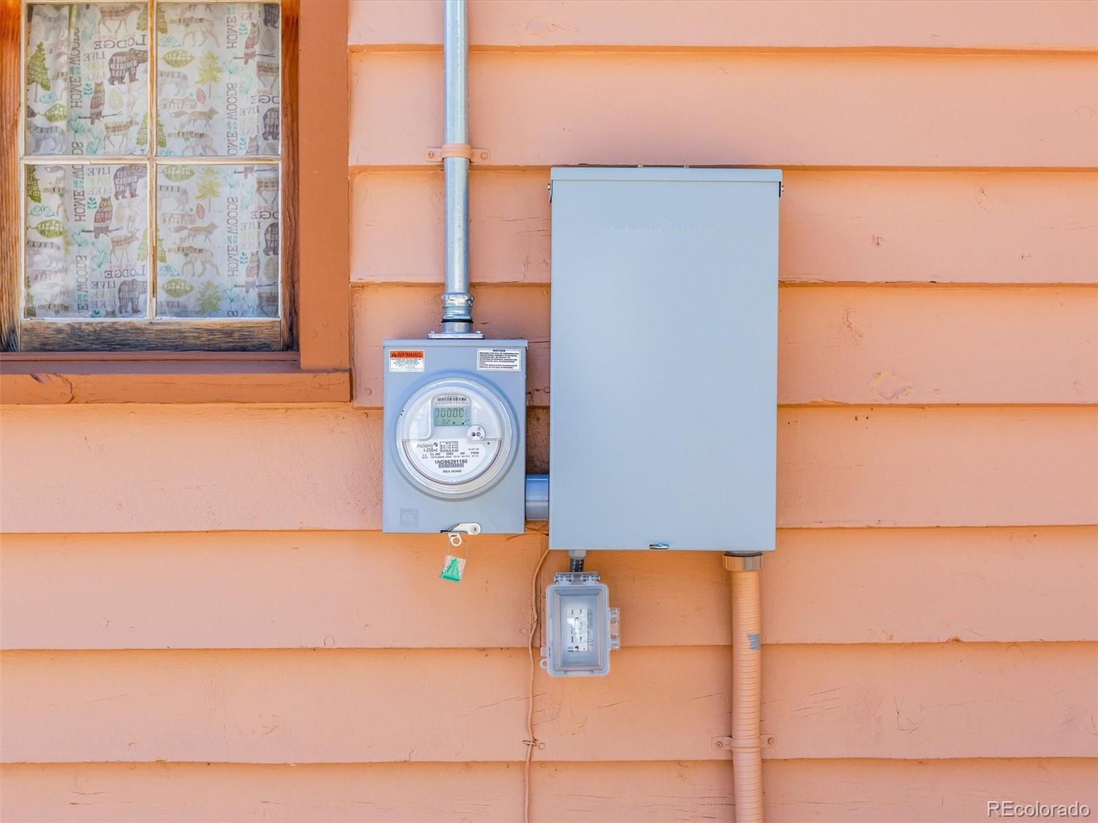 P69 P 69 Bailey, CO 80421 - Photo 17 of 22 a utility room with a window