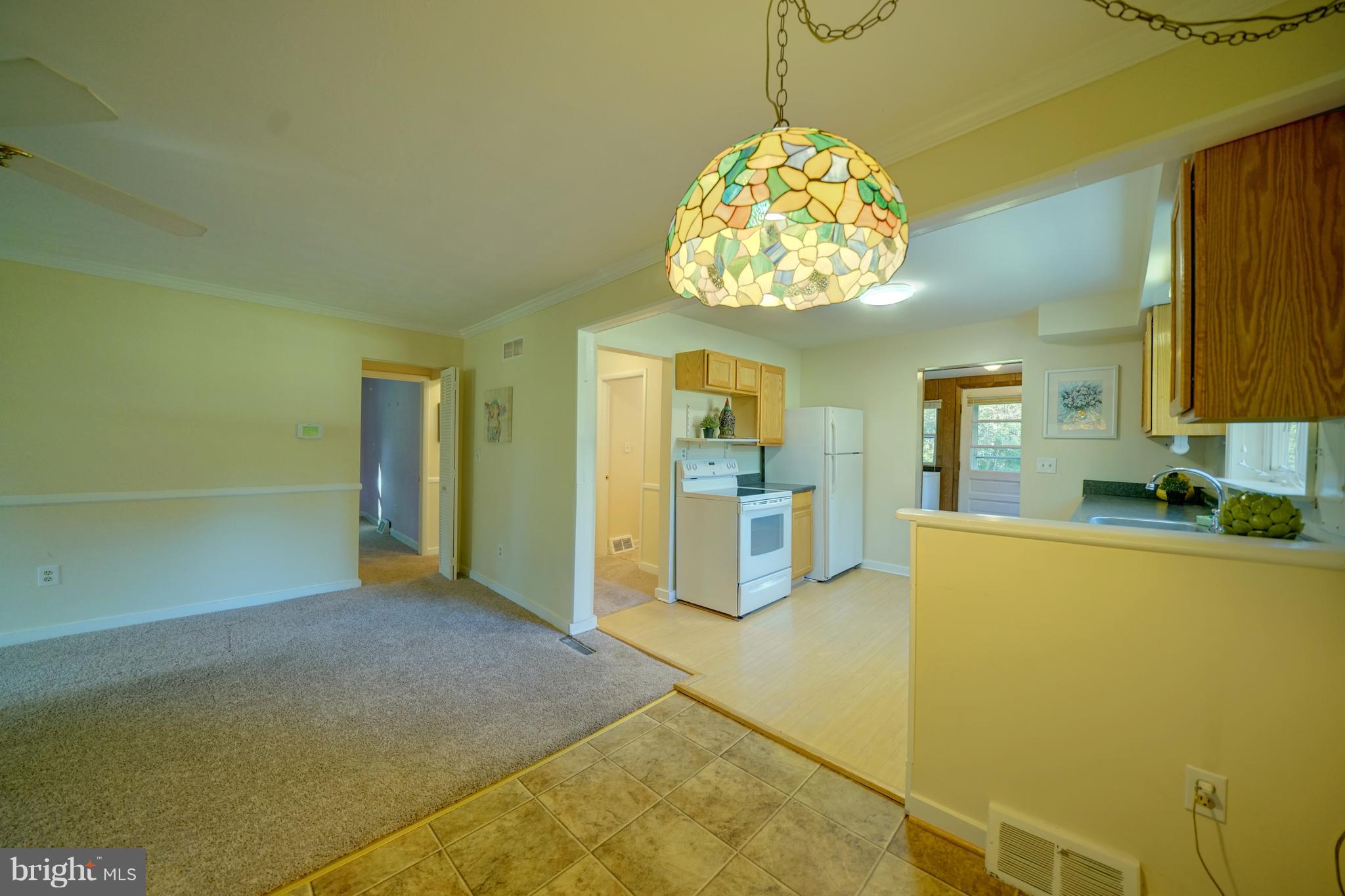 10682 Scaggsville Road Laurel, MD 20723 - Photo 18 of 49 Great natural lighting