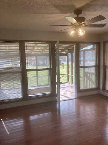 $1,495 | 104 Wallace Street, Woodbury, TN 37190