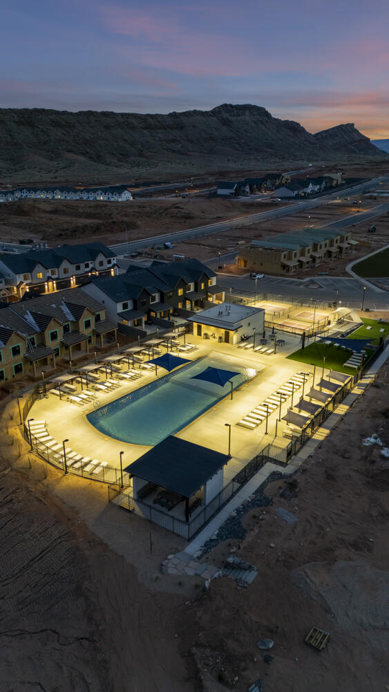 1758 Viewcrest Drive, Unit 3075 Washington, UT 84780 - Photo 49 of 54 DJI_20250217183508_0032_D