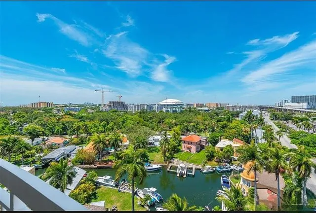 $419,000 | 816 Northwest 11th Street, Unit 1101, Miami, FL 33136