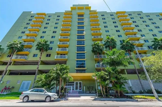 $419,000 | 816 Northwest 11th Street, Unit 1101, Miami, FL 33136