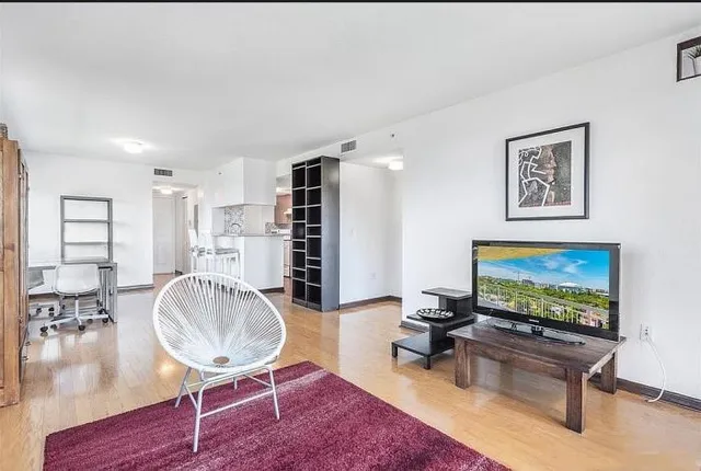 $419,000 | 816 Northwest 11th Street, Unit 1101, Miami, FL 33136