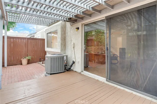 $525,000 | 1740 Forum Way, Unit C, Corona, CA 92881