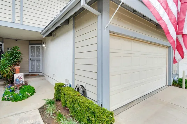 $525,000 | 1740 Forum Way, Unit C, Corona, CA 92881