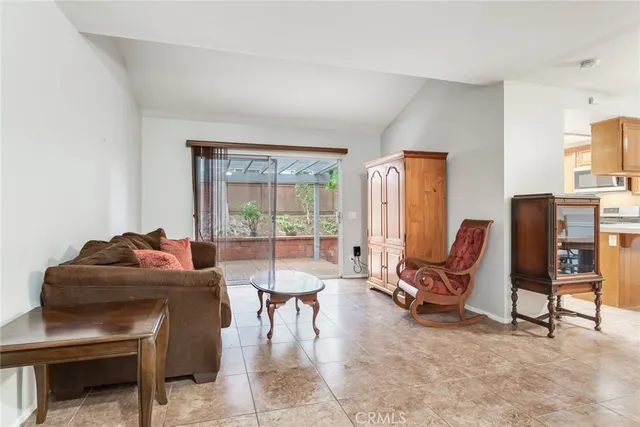 $525,000 | 1740 Forum Way, Unit C, Corona, CA 92881