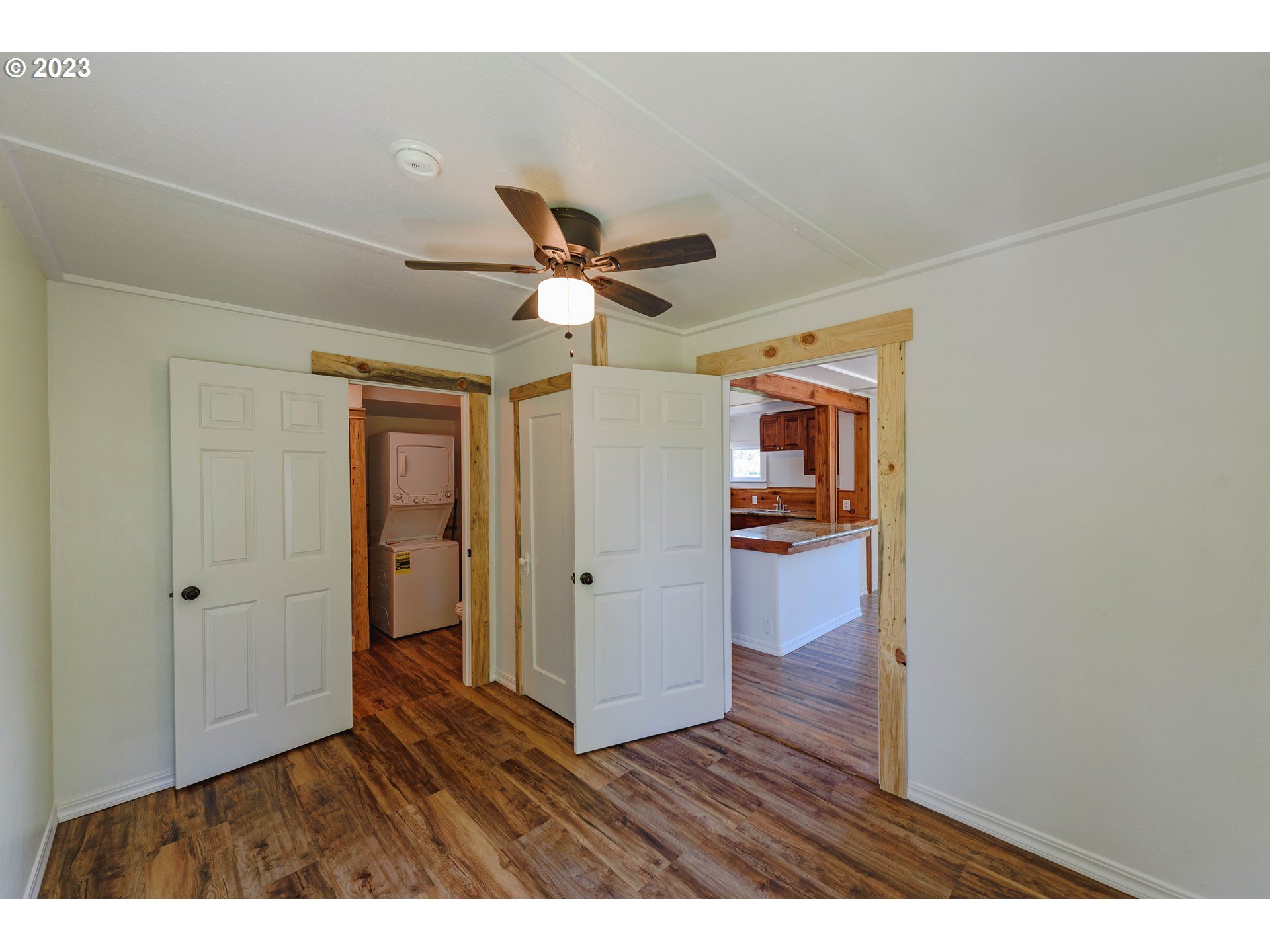 54156 Old Broadbent Road Myrtle Point, OR 97458 - Photo 14 of 48 a view of an empty room and window
