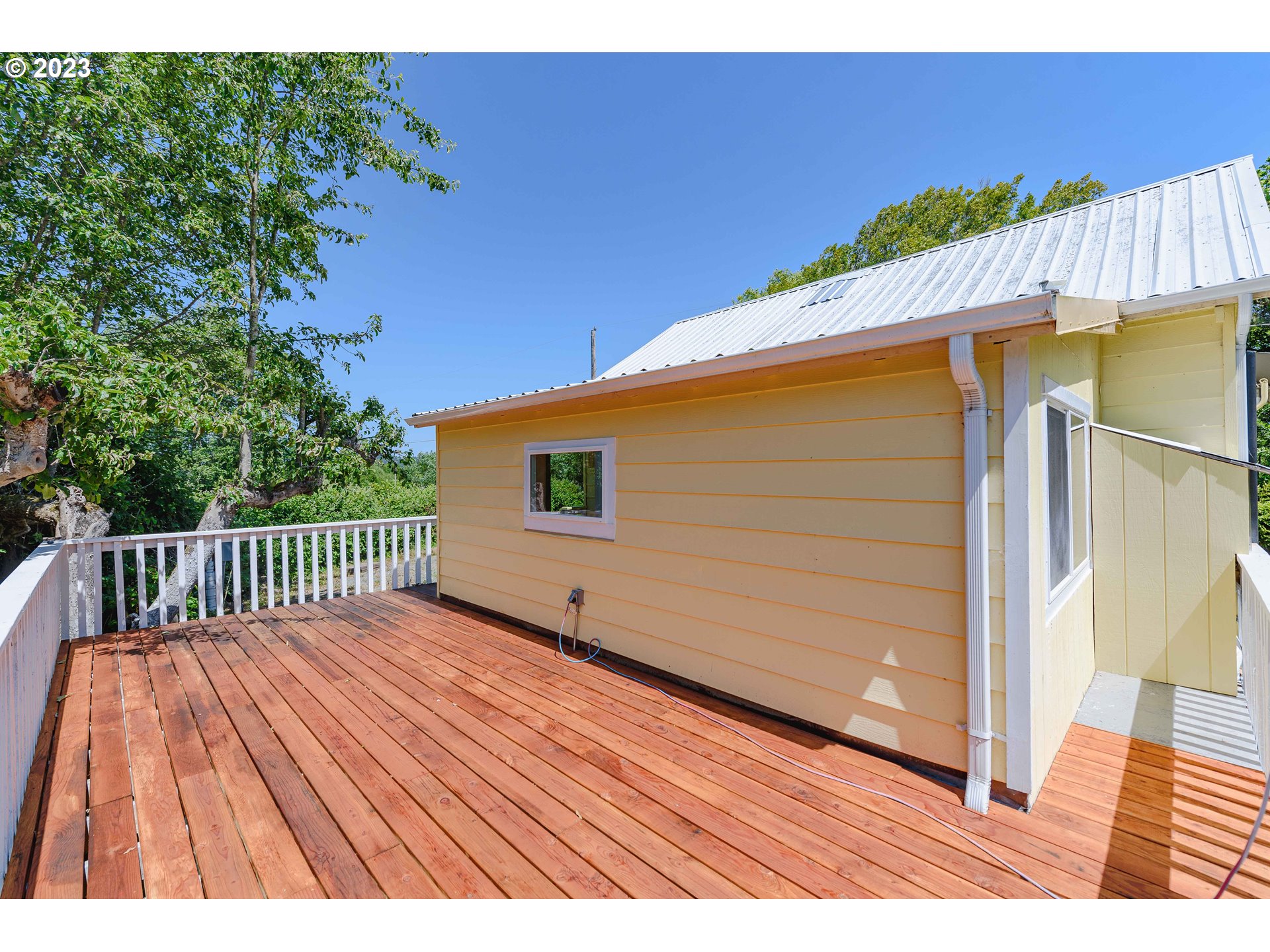 54156 Old Broadbent Road Myrtle Point, OR 97458 - Photo 35 of 48 a view of deck