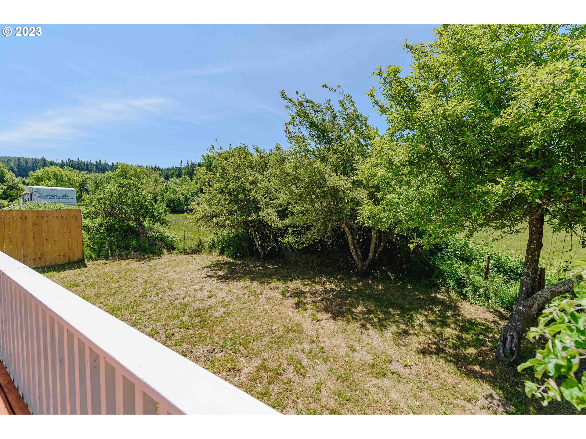 54156 Old Broadbent Road Myrtle Point, OR 97458 - Photo 37 of 48 a view of a backyard