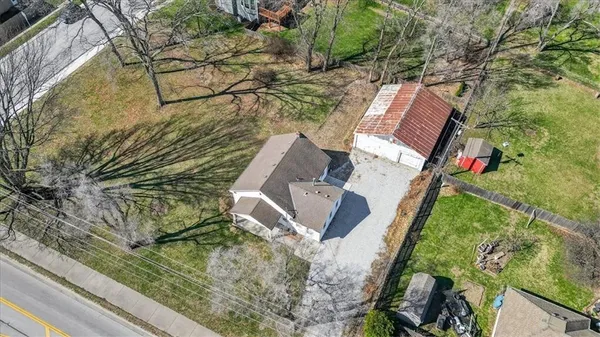 $279,000 | 1490 Northeast Independence Avenue, Lee's Summit, MO 64086