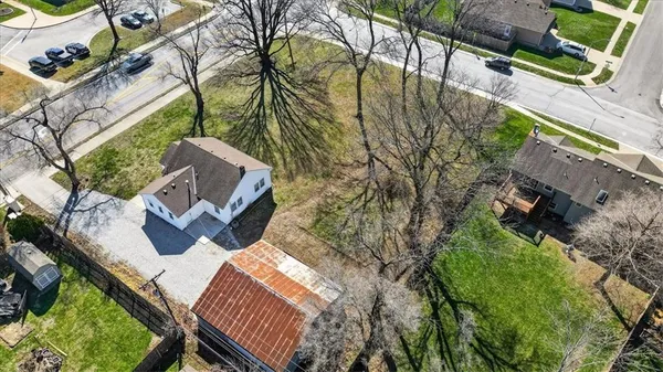 $279,000 | 1490 Northeast Independence Avenue, Lee's Summit, MO 64086